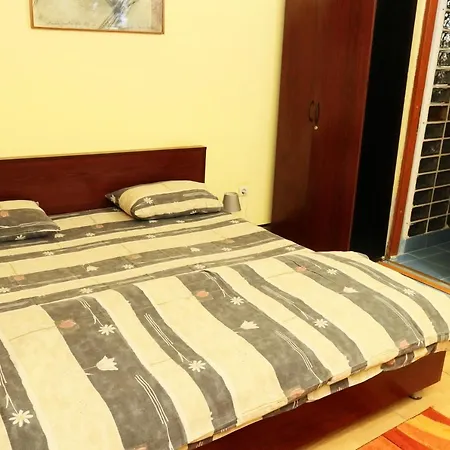 Πανσιόν Casa Agnes 3*